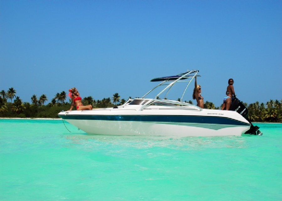 Iwaysys, Vip, Punta, Cana, Alquiler, Yates, Privados, Casa, Campo, azimut, fairline, searay, cranchi, san lorenzo, intermarine, puerto, marina, casa d